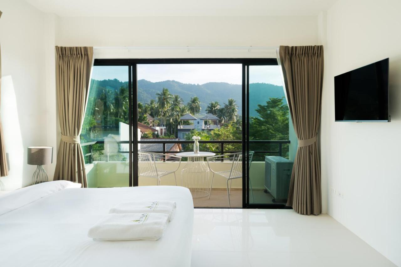 Hill Myna Holiday Park & Cafe Pantai Bang Tao Luaran gambar